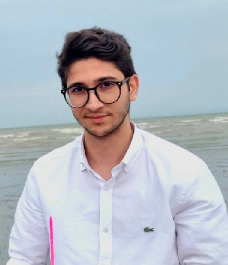 دکتر آرشام افاضاتی